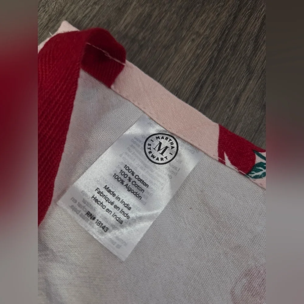 Martha Stewart Sweet Hearts Cherry 100% Cotton Apron NWT